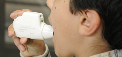 Entre el 5% y el 10% de la población menor de seis años de Guadalajara padece asma