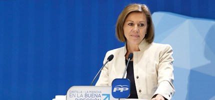 Cospedal: 'No perdamos tiempo mirando a izquierda o derecha; miremos al futuro'