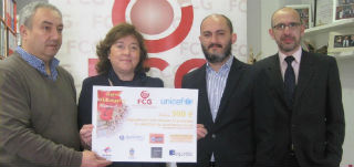FCG entrega un cheque de 300 euros a Unicef