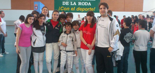 La esgrima alcarreña arrasa en el Campeonato de Castilla-La Mancha de menores en La roda