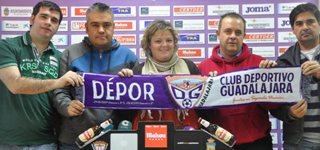 Presentación de la Federación de Peñas del CD Guadalajara. (Foto: CD Guadalajara.)