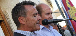 Carrozas y pregón preceden al chupinazo en Pareja