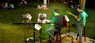 Alrededor de 2.500 personas han disfrutado esta temporada de los 'Viernes a la luna' de Azuqueca