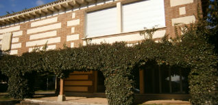 En la finca de Alovera se enseña cómo hacer de la biomasa y del turismo sostenible una fuente de ingresos