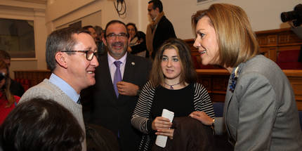 Cospedal anuncia en las Cortes que en los dos años venideros se destinará el 1 % del PIB de la región a políticas de discapacidad