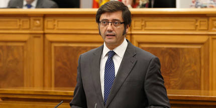 Arturo Romani en el  Pleno de las Cortes. (Foto: Gobierno regional)
