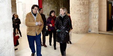 Carmen Casero durante su visita a Brihuega. (Foto: Gobierno regional)