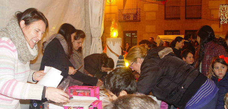 Buena acogida del Mercadillo Navideño en El Casar