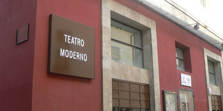 El Patronato de Cultura acepta esta mañana la cesión de uso del Teatro Moderno