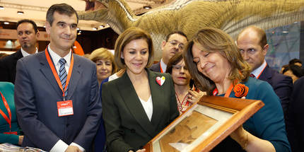 El PSOE se da otro coscorrón, baja la lista de espera y Cospedal, guía turística