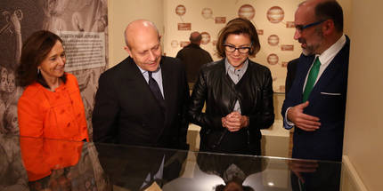 Cospedal y Wert inauguran la exposición “Coleccionismo cervantino en la BNE: del Doctor Thebussem al fondo Sedó” . (Foto: Gobierno regional)