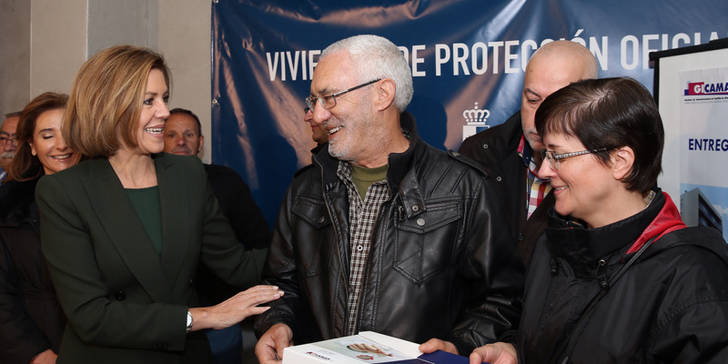 Cospedal destaca que el Gobierno regional ha entregado más de 1.380 viviendas en toda la región a lo largo de la legislatura