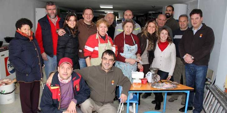 La Asociación de Amigos de Viana de Mondéjar revive la fiesta de la matanza