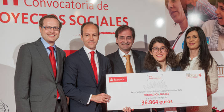 Nipace recibe del Banco Santander un premio como proyecto social