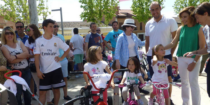 García de la Calzada recuerda en Marchamalo que gracias al PP la variante de la CM-1002 está en el Plan de Carreteras