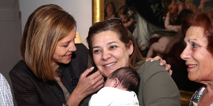 Imagen de Cospedal en un acto del PP con afiliados en el Parador de Almagro.