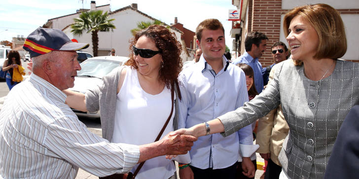 María Dolores Cospedal en El Casar.