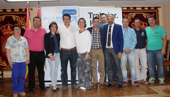 Ana Guarinos con la candidatura del PP a la Alcaldía de Humanes.