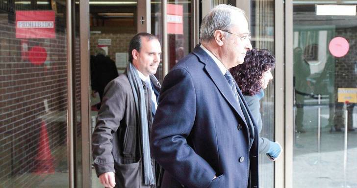 Bellido alegó ante el juez que no estaba al tanto de las obras, pero le recordarons 'que está liberado, ejerce sus funciones con dedicación exclusiva” –con unos 40.000 euros al año de sueldo–, por lo que su trabajo, tan bien remunerado, es precisamente ese'.