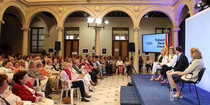 Cospedal anuncia una ampliación temporal de la tarifa plana para los autónomos