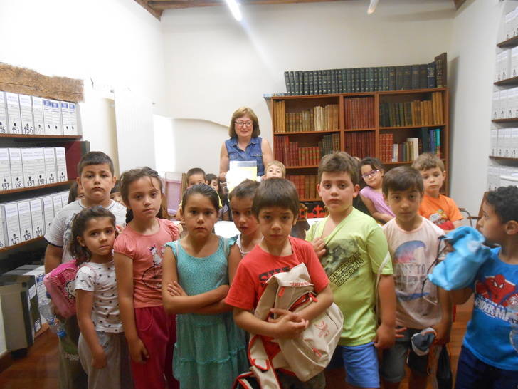 Exitosa jornada de puertas abiertas del Archivo Municipal de Sigüenza