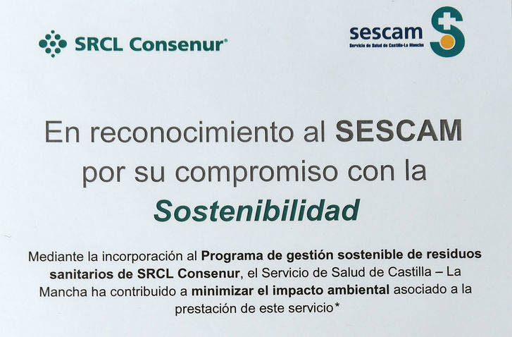 El SESCAM recibe el primer ‘Premio a la Sostenibilidad’ por su compromiso con la adecuada gestión de residuos sanitarios