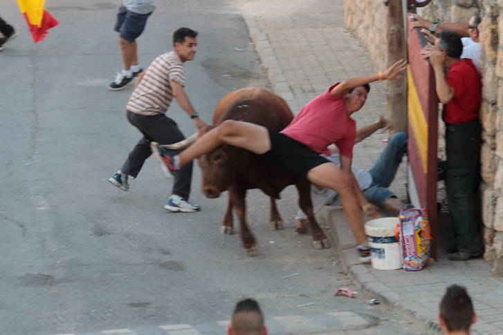 Controlado el incendio declarado en las inmediaciones del Hospital de Guadalajara
