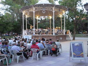 La Banda de Música de la Diputación ofreció su primer concierto en Las Noches son para el Verano