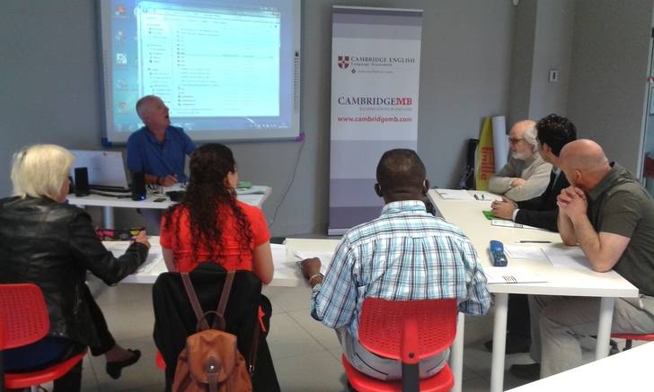 Cerca de 300 personas se han examinado en junio con Cambridge MB en Guadalajara