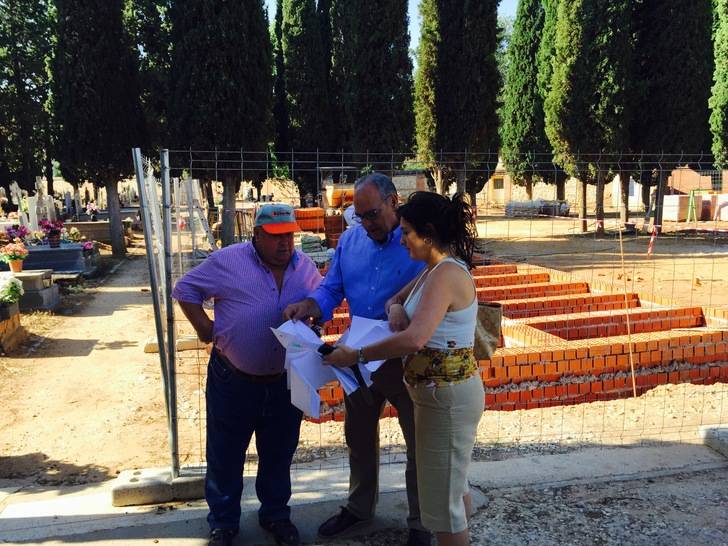 Comienzan las obras de construcción de 90 nuevos nichos en el cementerio de Guadalajara