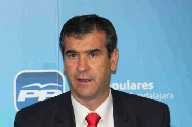 Román: La reforma del IRPF conllevará una inyección de 55 millones de euros para los declarantes en Guadalajara