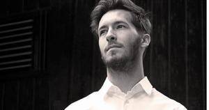 La ganadora de Eurovisión Conchita Wust se fija en un joven diseñador de Marchamalo