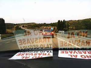 Cientos de personas se manifiestan en contra del trasvase Tajo-Segura