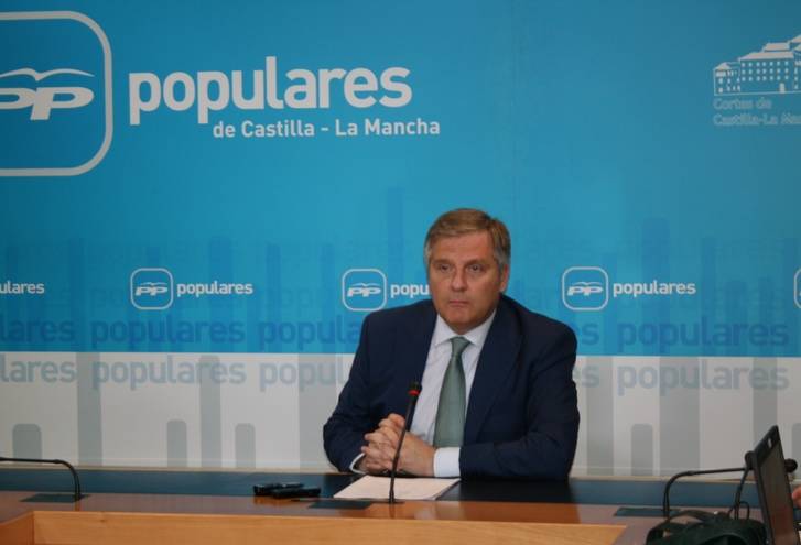 Cañizares afirma que el PP está a favor de la transparencia y defiende que el primero que debe comparecer en el Parlamento es Page