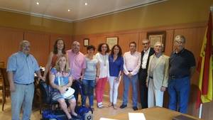 Nipace, Cáritas Diocesana y la Asociación de Esclerosis Múltiple reciben la solidaridad del Colegio de Médicos