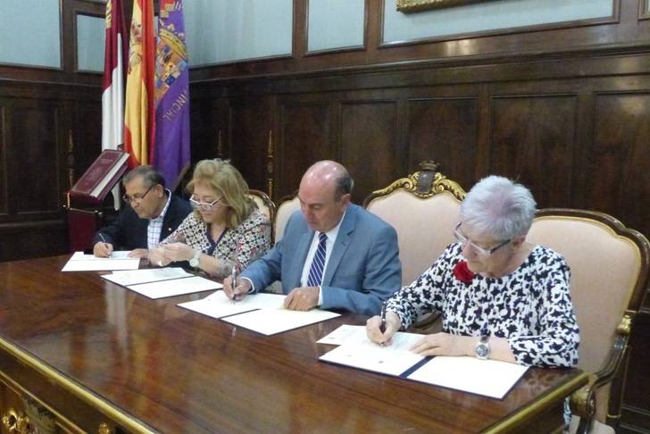 Diputación destina 30.000 euros para paliar los daños del terremoto de Nepal a través de Cáritas, Cruz Roja y Unicef