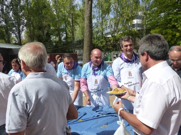 La Paella Solidaria a beneficio de APANAG bate récord de participación con casi 3.900 tickets vendidos