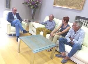Latre escucha las demandas de los alcaldes de Olmeda de Cobeta, Fuentelencina y Escariche 