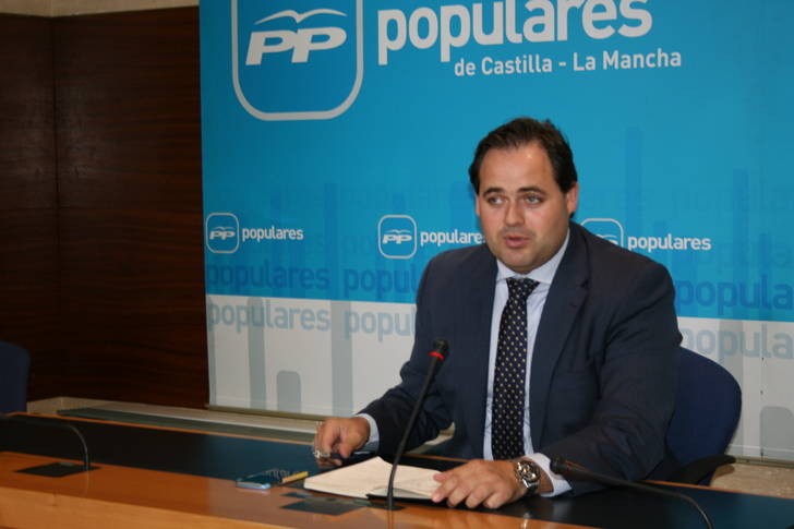 Núñez advierte a Podemos que será cómplice del pasado más negro en Castilla-La Mancha