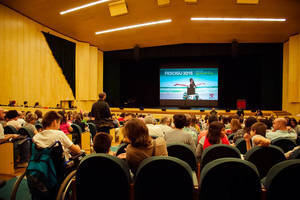 Gran expectación en la jornada inaugural del FESCIGU
