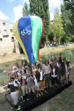 El globo, aerostático y flotante, del 'Rule Rule' mejor 'estaribel' de las fiestas de Trillo 2015