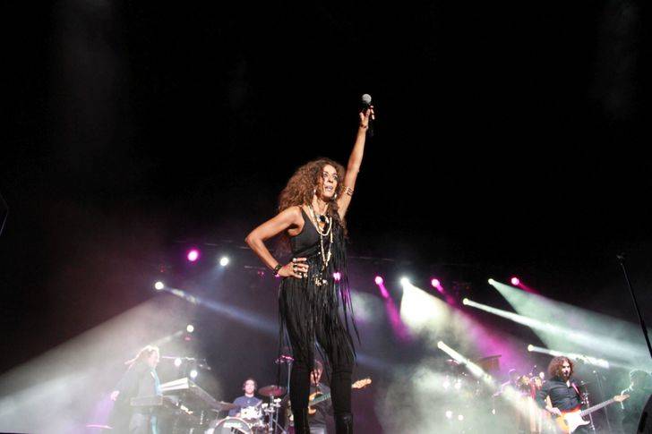 Miles de trillanos disfrutaron de una noche mágica con Rosario