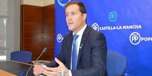 Velázquez: Page debe rectificar y anunciar que el Convenio Sanitario con Madrid va a continuar