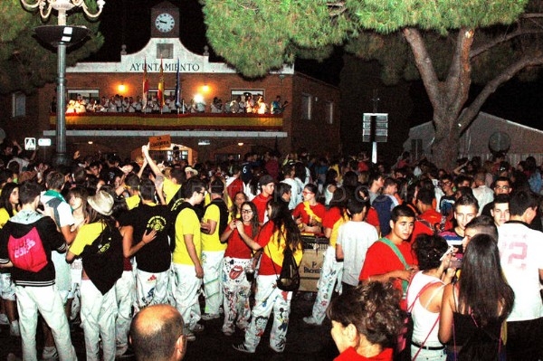 El próximo jueves, finaliza el plazo para que las peñas privadas soliciten una carpa para las Fiestas de Azuqueca