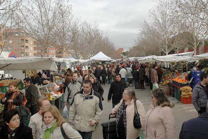 La venta en el mercadillo semanal de Azuqueca se suspenderá los días 16 y 23 de septiembre