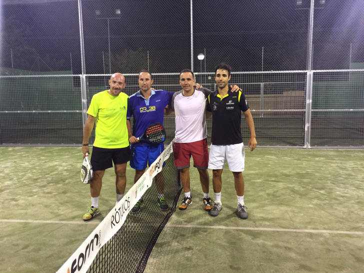 Más bicicleta, pádel y ciclo indoor en el segundo día de la Semana del Cristo de Quer