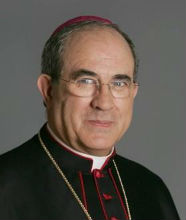 Recibe el alta del Hospital el arzobispo Juan José Asenjo