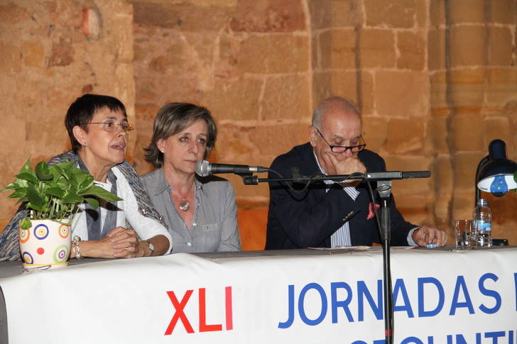 Javier Davara se recrea en La Alameda, el salón decimonónico de Sigüenza