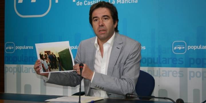 Robisco denuncia el uso partidista de los escolares por parte de Page