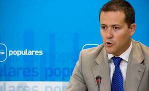 Velázquez denuncia que Page quiere imponer que haya diputados de primera y segunda